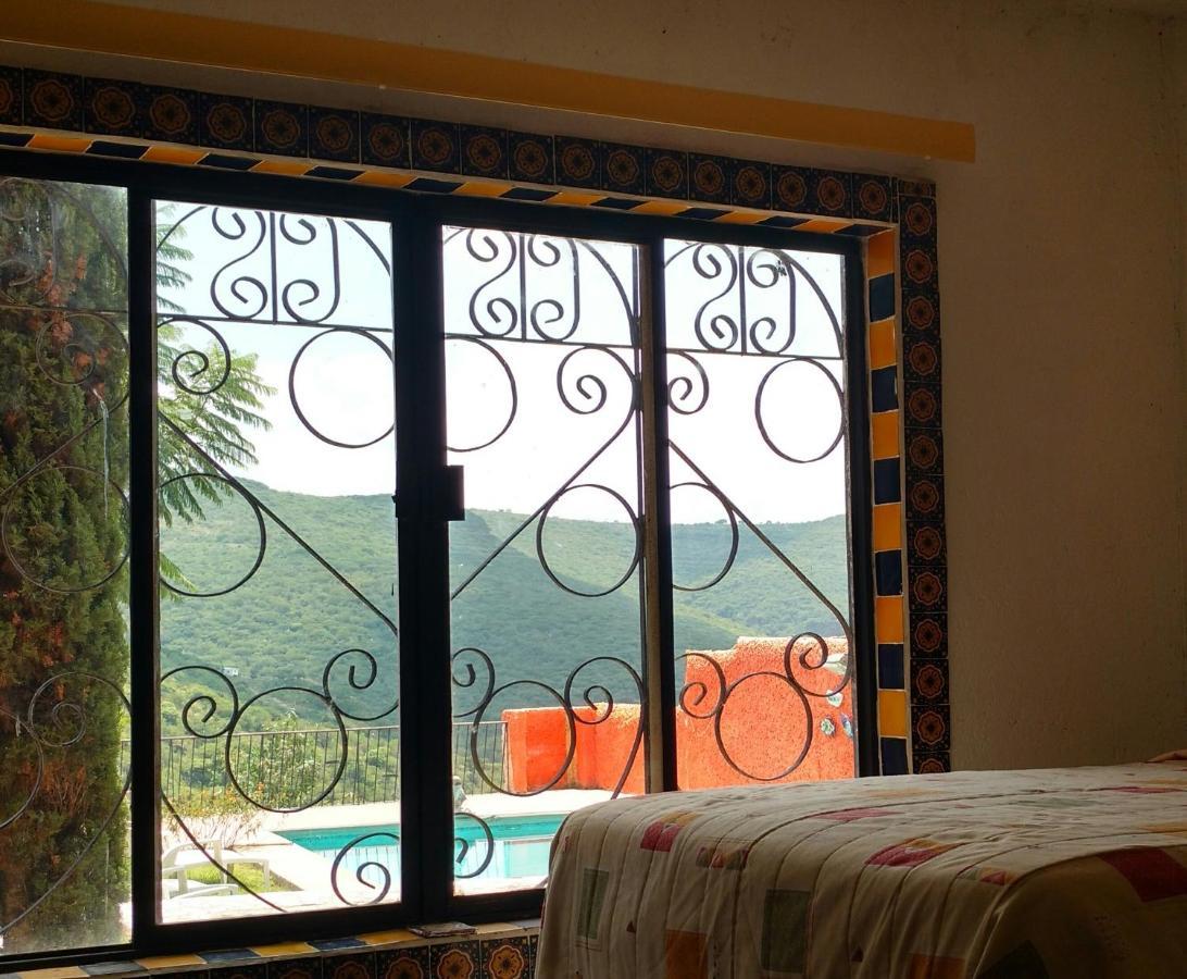Hotel Alcatraces El Pueblito  Eksteriør billede
