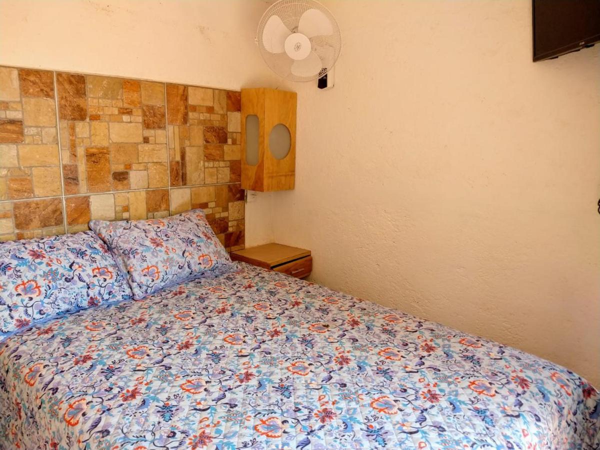 Hotel Alcatraces El Pueblito  Eksteriør billede